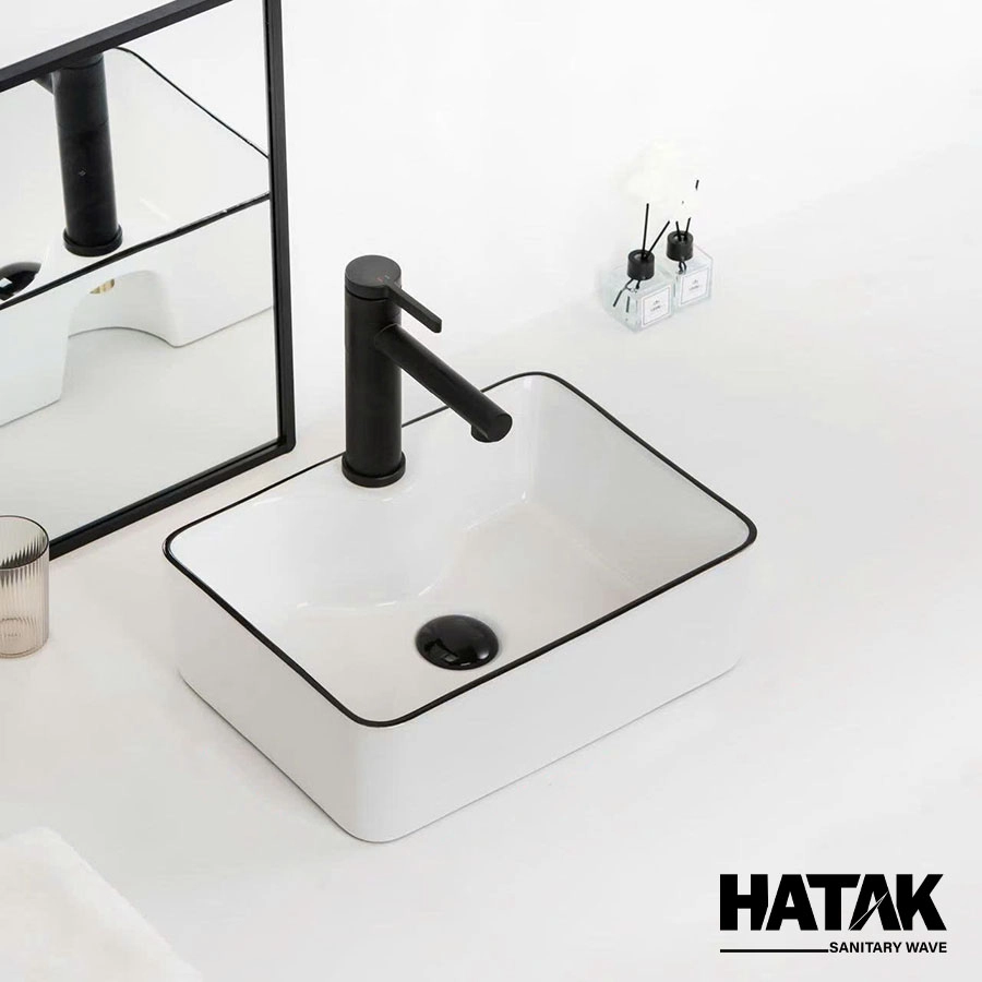 Lavabo Đặt Bàn Vuông Màu Trắng Viền Đen HA-LA18